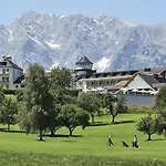 Rezort Imlauer Schloss Pichlarn 5*