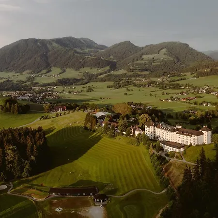 Imlauer Schloss Pichlarn 5* Aigen im Ennstal