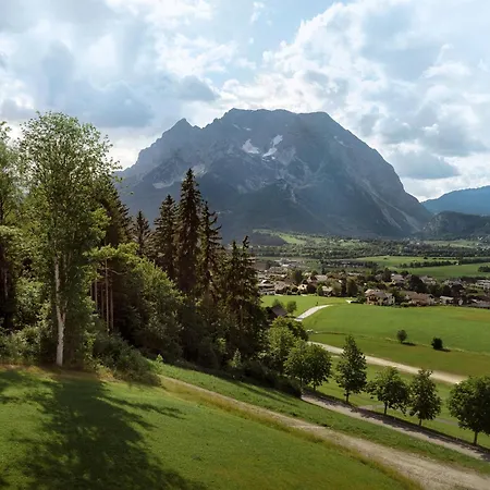 Imlauer Schloss Pichlarn Resort 5*