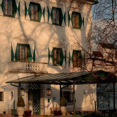 Imlauer Schloss Pichlarn Aigen im Ennstal