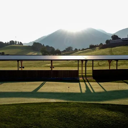 Imlauer Schloss Pichlarn Üdülőközpont 5*