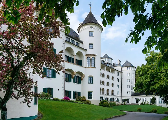 Imlauer Schloss Pichlarn Feriested 5*